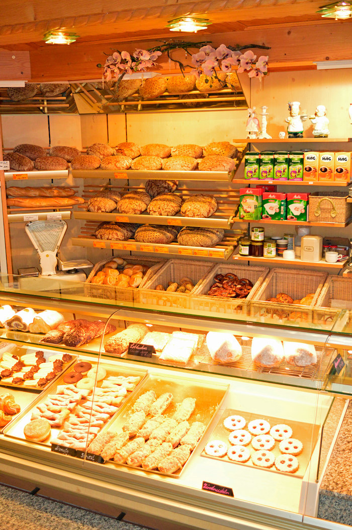Auslage der Bäckerei Achatz